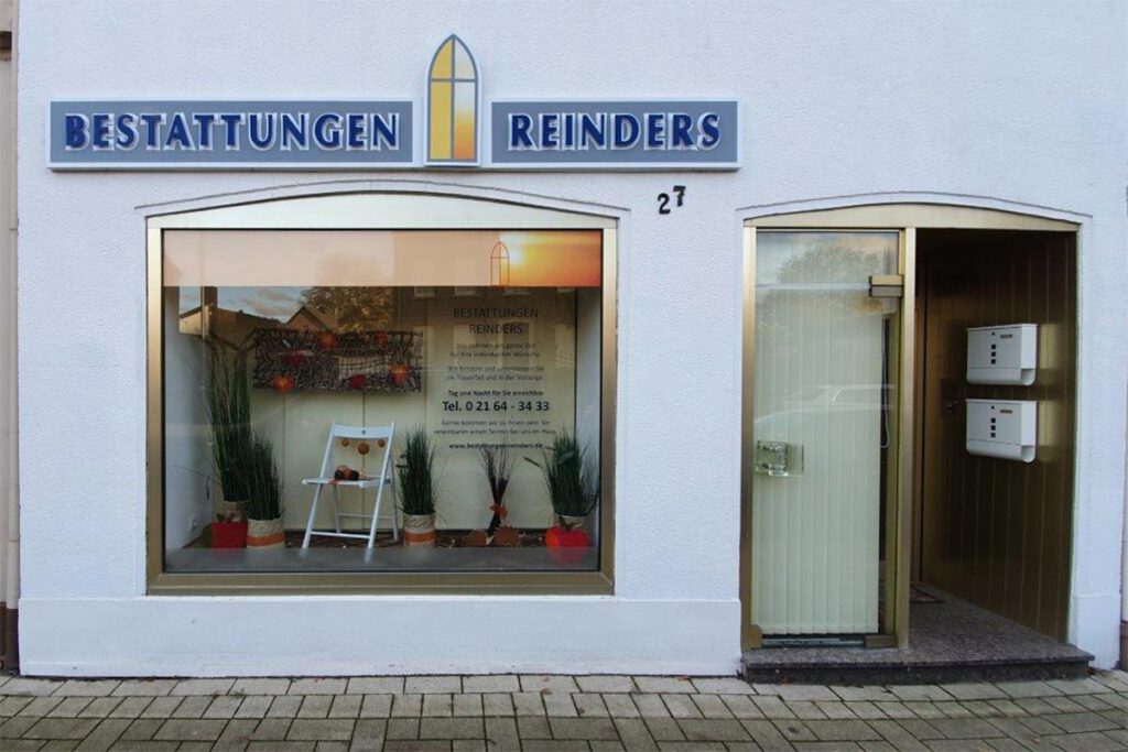 Bestattungen Reinders in Jüchen